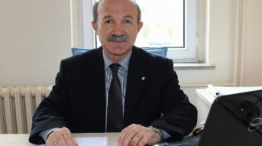 Avrasya &Uuml;niversitesi M&uuml;hendislik Ve Mimarlık Fak&uuml;ltesi Dekanlığı&rsquo;na Prof. Dr. İlhan Sungur Atandı