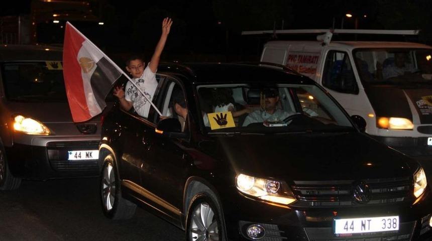 Mısır'daki Katliama Tepki G&ouml;sterileri