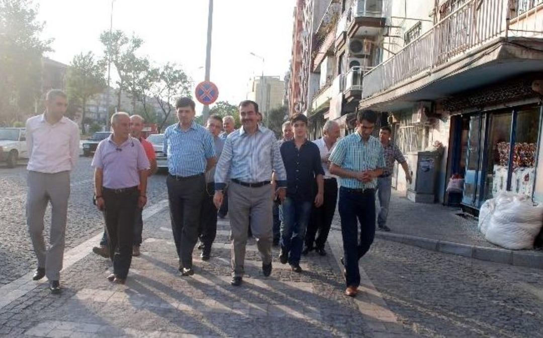 Belediyenin D&uuml;zenlemesi Esnafı Sıkıntıya Soktu