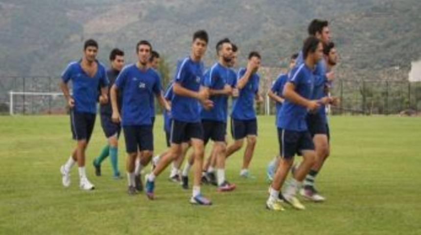 Bozdoğan Belediyespor 20 Kişilik Kadro Oluşturacak