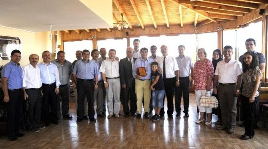 Vali Yardımcısı Tortop'a Veda Yemeği