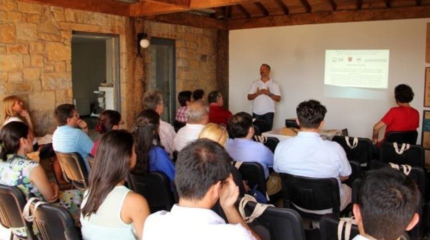 Cittaslow G&ouml;k&ccedil;eada Ve Eko-gastronomi K&uuml;lt&uuml;r&uuml;n&uuml;n Tanıtım Toplantısı Yapıldı