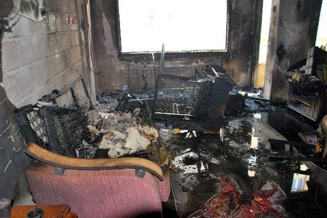 521 Yangından 423&rsquo;&uuml;n&uuml;n Nedeni Sigara 2