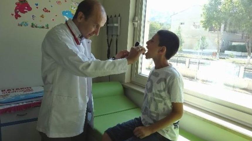 Orhaneli Devlet Hastanesi'nde &Ccedil;ocuk Doktoru G&ouml;reve Başladı