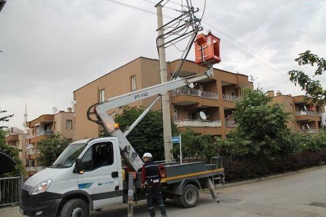 Mudanya’da Elektrik Hatları Yer Altına Alınıyor