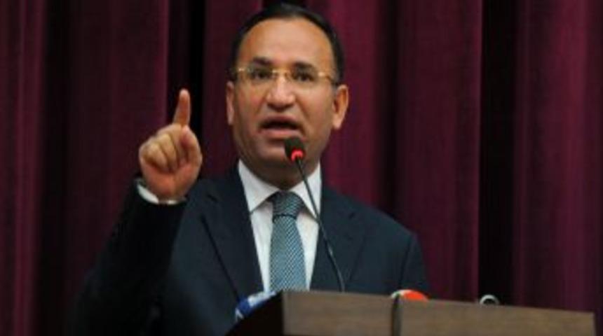 Bozdağ: Suriye'deki O G&ouml;r&uuml;nt&uuml;leri G&ouml;rd&uuml;kten Sonra Akşam Uyuyamadım