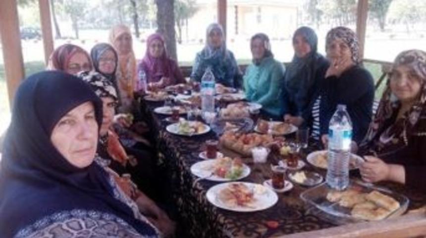 Şehit Anneleri Bir Araya Geldi