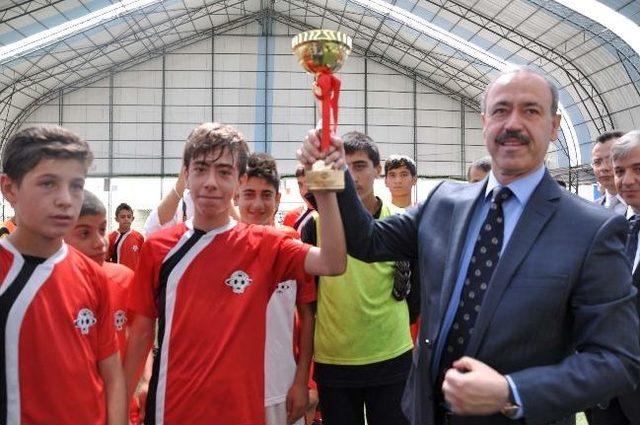 Muş’ta ‘futbolum Geleceğim’ Projesi