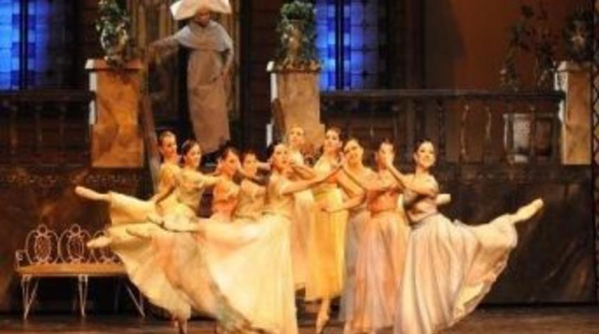 Mersin Opera Ve Balesi Ayvalık&rsquo;a Geliyor