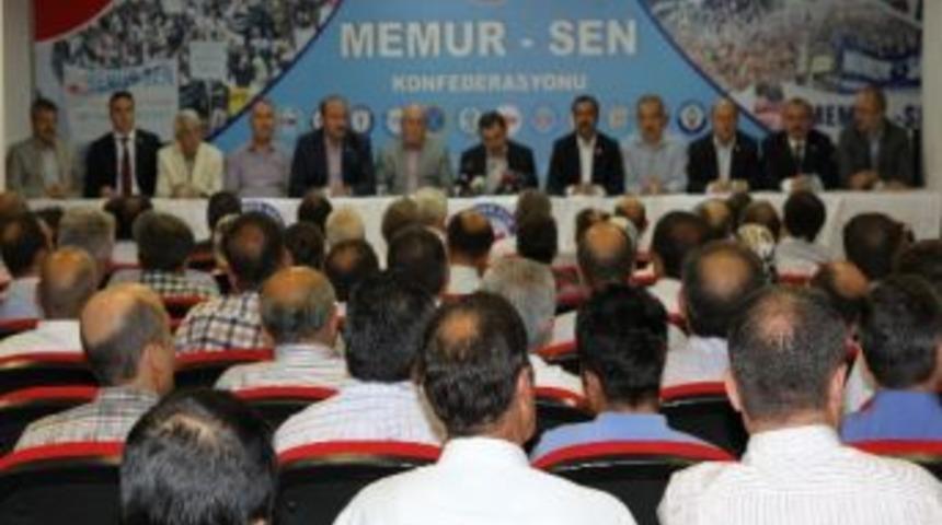 Memur-sen Toplu İş S&ouml;zleşmesine İlişkin Basın Toplantısı D&uuml;zenledi
