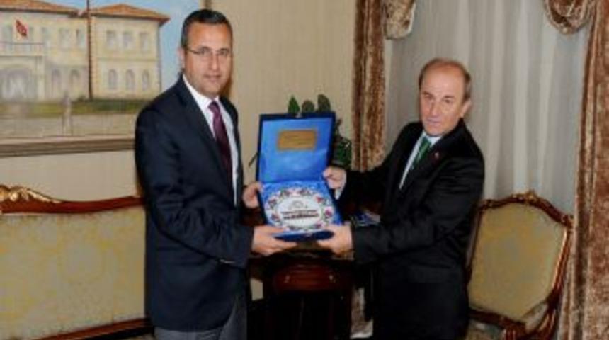 Denizli Valisi&rsquo;nden Antalya Valisi &Ouml;zt&uuml;rk&rsquo;e Ziyaret