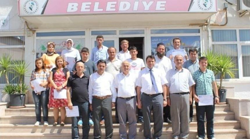 Kursiyerlere Sertifikaları Verildi