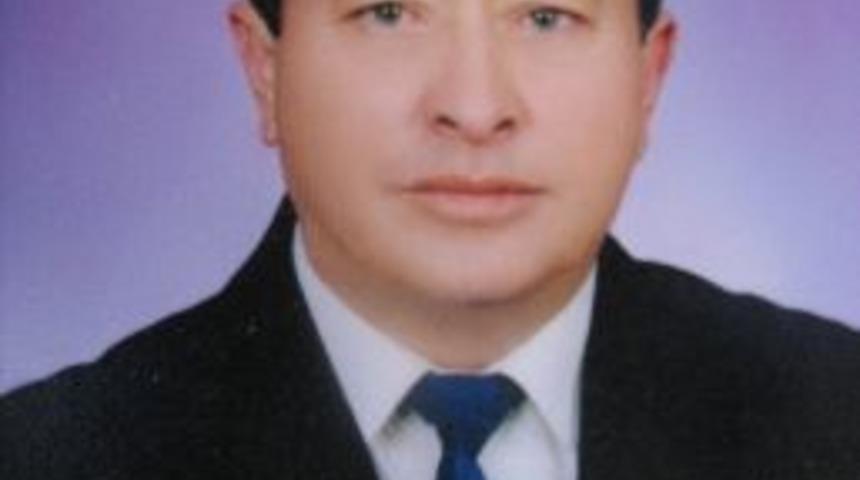 Saruhanlı'da Motosikletli Muhtara Otomobil &Ccedil;arptı