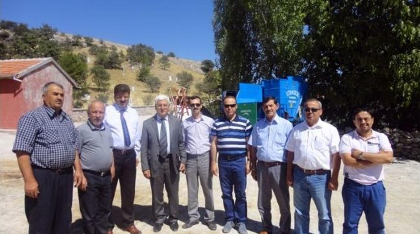 Karaman Valisi Koca'dan K&ouml;y Ziyareti