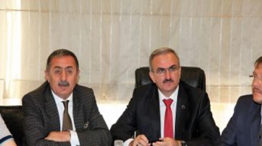 Sağlık Bakan Yardımcısı Kafkas: D&uuml;nya Artık Suriye&rsquo;ye Seyirci Kalmamalı