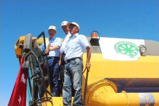 Kayseri Şeker Fabrikası İlk Aspir Hasadını Gerçekleştirdi