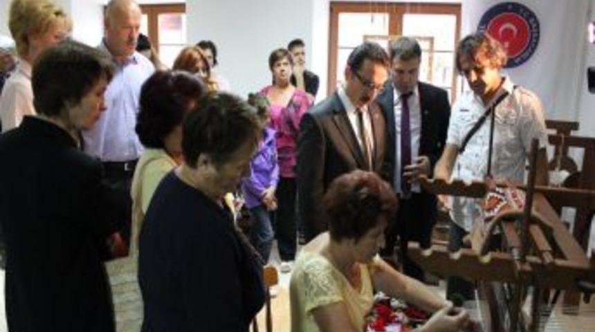 Geleneksel Boşnak Kilimleri TİKA Tezgahlarında Dokunacak