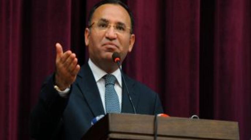 Bozdağ: BM'nin 'M&uuml;sl&uuml;man &Ouml;l&uuml;rse Kılımızı Kıpırdatmayız' Kuralı Mı Var?