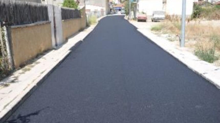 Boz&uuml;y&uuml;k&rsquo;te yol &ccedil;alışmaları s&uuml;r&uuml;yor