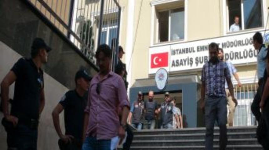 Fatih'teki Cinayetlerin Faili Esenyurt'ta Da Bir Kişiyi &Ouml;ld&uuml;rm&uuml;ş