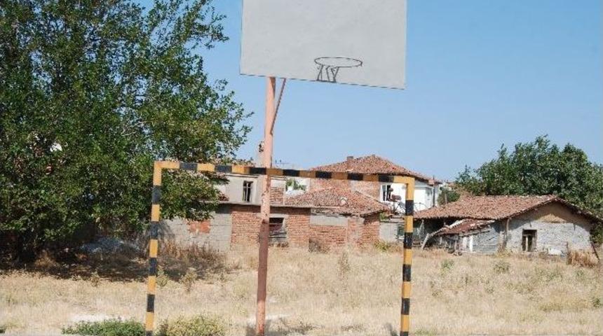 Okul M&uuml;d&uuml;r&uuml;n&uuml;n İş Kazası