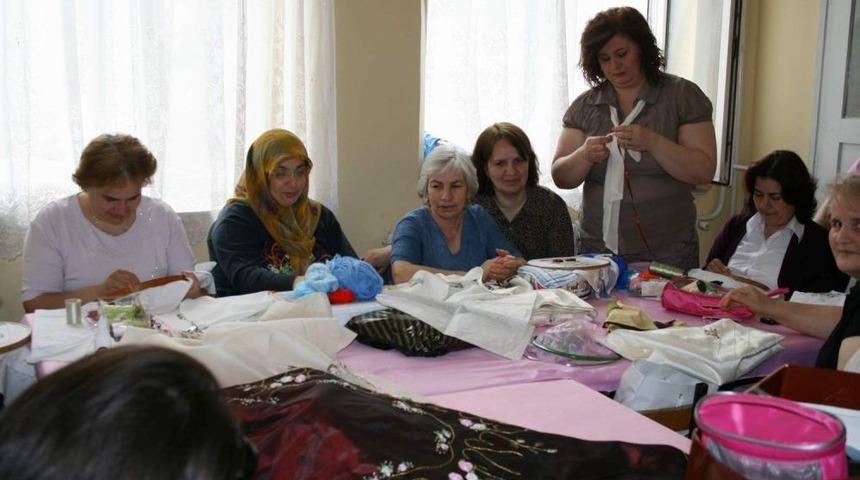 Bursa&rsquo;da 117 Bin 612 Vatandaş Kurslarda Meslek &Ouml;ğrendi