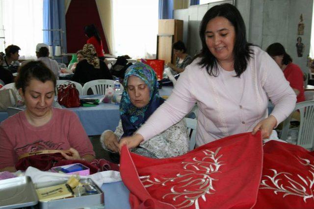 Bursa&rsquo;da 117 Bin 612 Vatandaş Kurslarda Meslek &Ouml;ğrendi 1