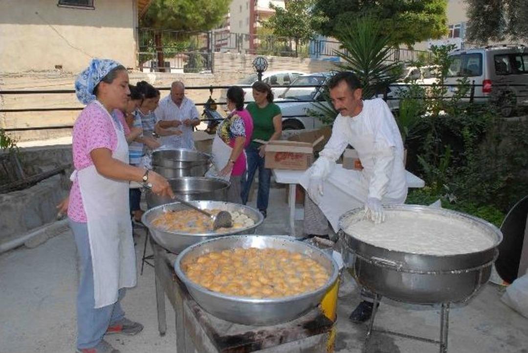 Kuşadası&rsquo;nda G&ouml;rev Şehitleri İ&ccedil;in Mevlid Okutuldu