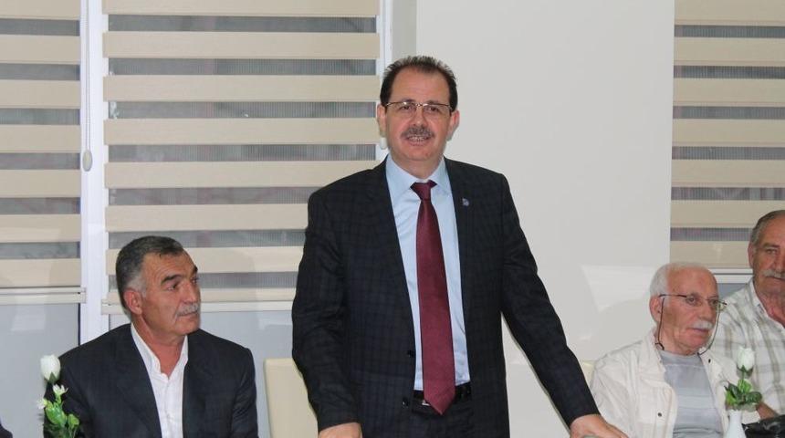 Rekt&ouml;r Coşkun, Yeni Gelecek Bin 300 &Ouml;ğrenciye Yer Arıyor