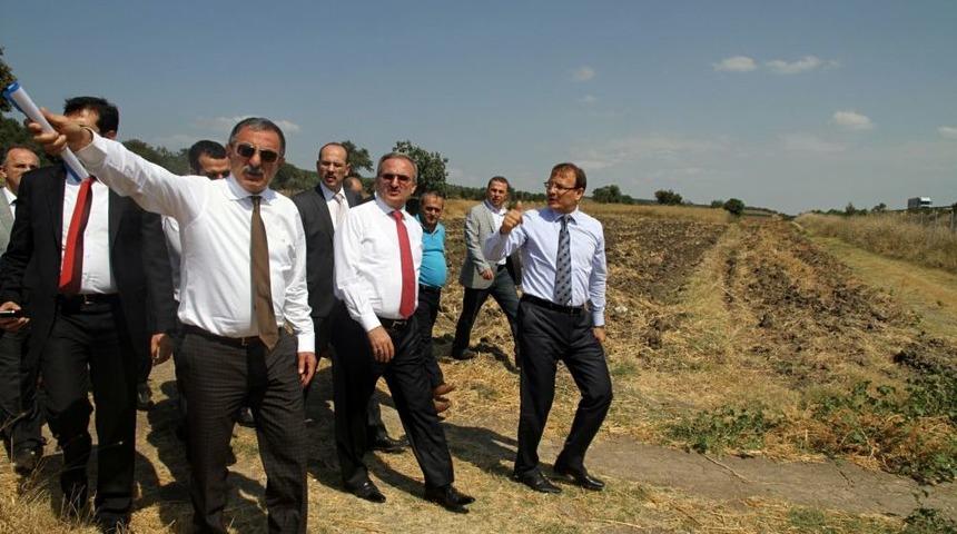 Sağlık Bakan Yardımcısı Agah Kafkas, Şehir Hastanesi Arazisini Inceledi