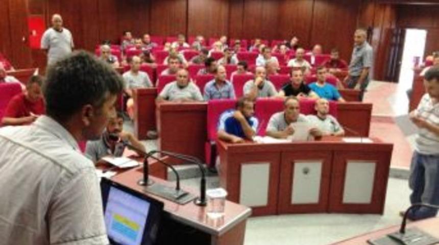 İzmit'te Temizlik &Ccedil;alışanları Eğitimden Ge&ccedil;ti