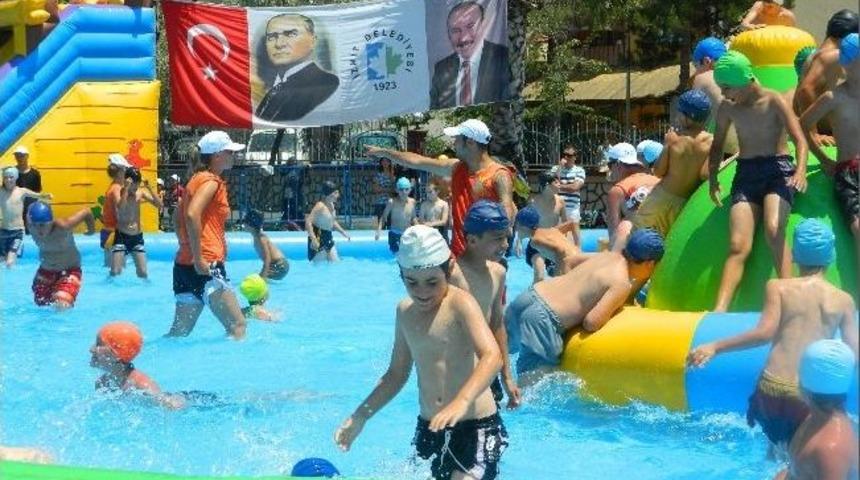 İzmit'te &Ccedil;ocuklardan Aquparka B&uuml;y&uuml;k İlgi