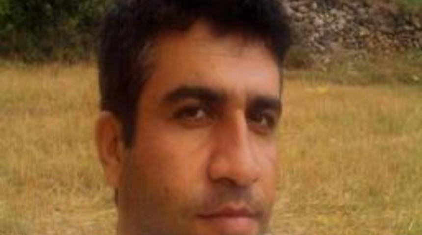 Birlikte Ava Gittiği Akrabasını Vurdu