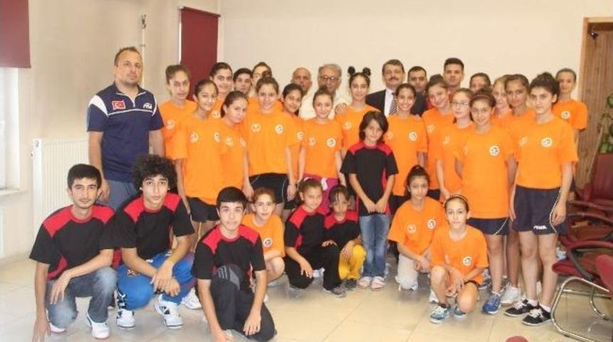 Milli Takım&rsquo;dan Akın'a Ziyaret