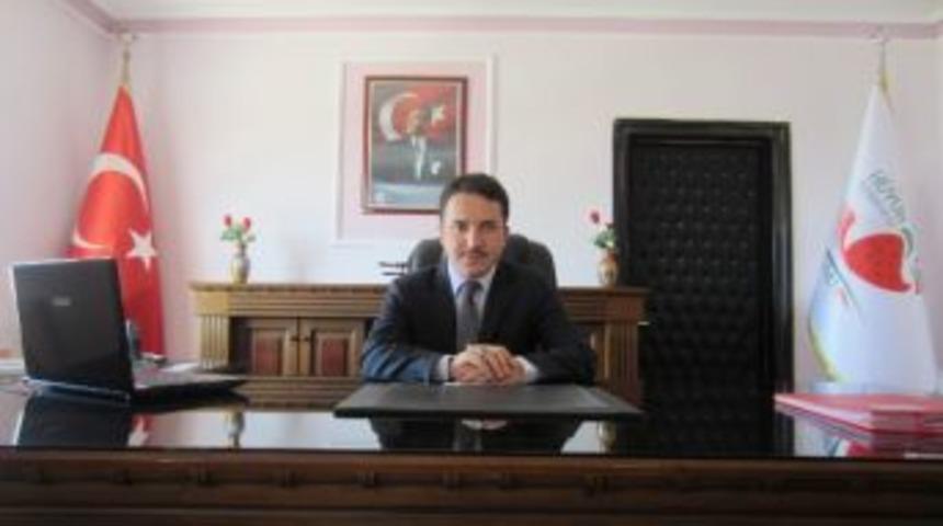 H&uuml;y&uuml;k Kaymakamı G&ouml;reve Başladı