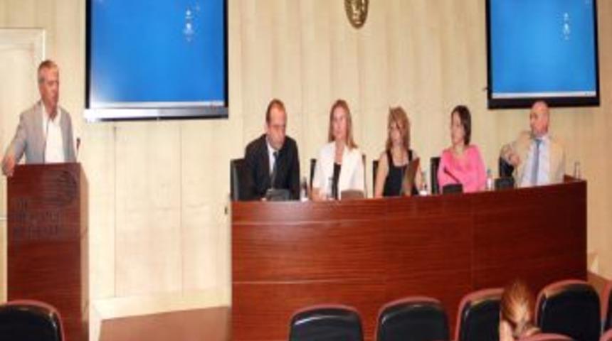 Egeli Ihracat&ccedil;ılar, Gelinlik - Abiye Sekt&ouml;r&uuml; I&ccedil;in Yol Haritası Hazırlıyor