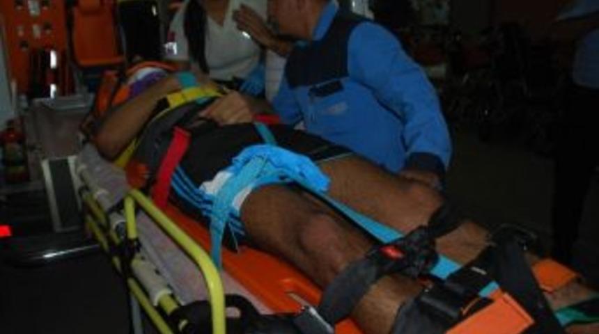 İntihara Teşebb&uuml;s Eden Gen&ccedil; Hastaneye Kaldırıldı