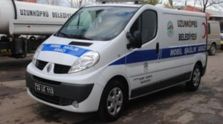 Uzunk&ouml;pr&uuml;'de Hastalar G&uuml;venle Taşınıyor