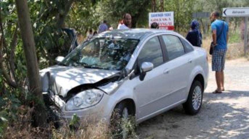 Akharem Kavşağında Kaza Eksik Olmuyor
