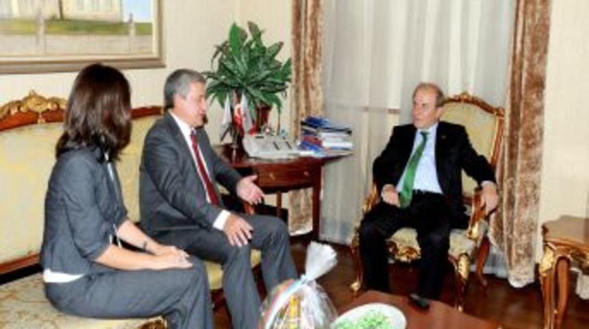 Rus Başkonsolos Tolstopyatenko, Vali Öztürk'ü Ziyaret Etti