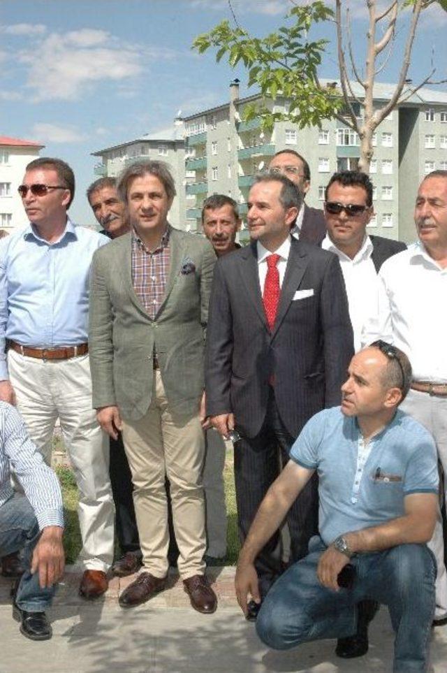 Beyoğlu Belediye Başkanı Demircan Erzurum'da...