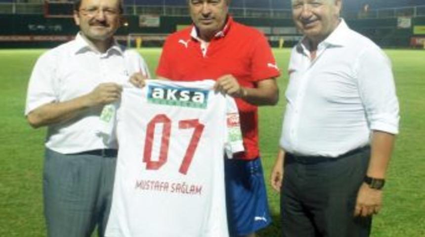 Antalya Emniyet M&uuml;d&uuml;r&uuml; Sağlam, Medical Park Antalyaspor'u Ziyaret Etti