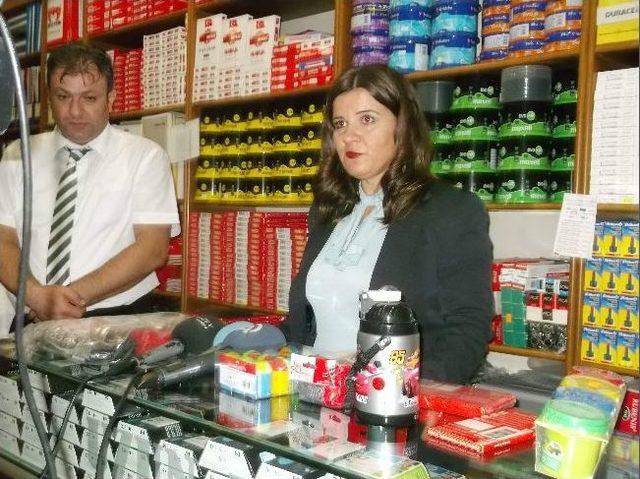 Kırtasiyelere Ve Okul Malzemesi Satan İş Yerlerine Gümrük Ve Ticaret Bakanlığı Ekiplerinden Denetim