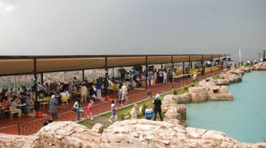 Şelale Park&rsquo;a Yoğun İlgi