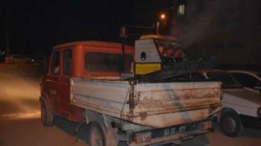 Hilvan&rsquo;da Halk Sağlığı İla&ccedil;laması Devam Ediyor