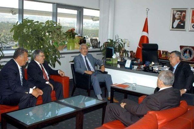 Bbp Heyeti Ak Parti Ve Chp&rsquo;yi Ziyaret Etti 2