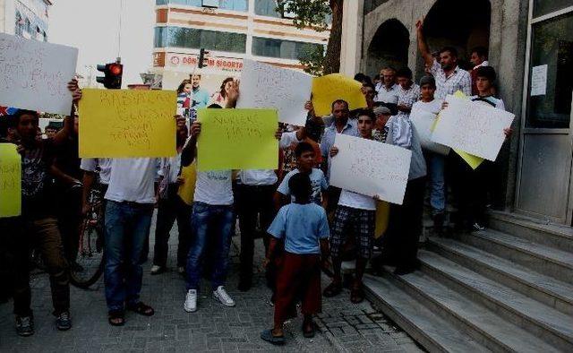 Igdır’da Cuma Çıkışı Mısır Ve Suriye'deki Katliamlar Protesto Edildi