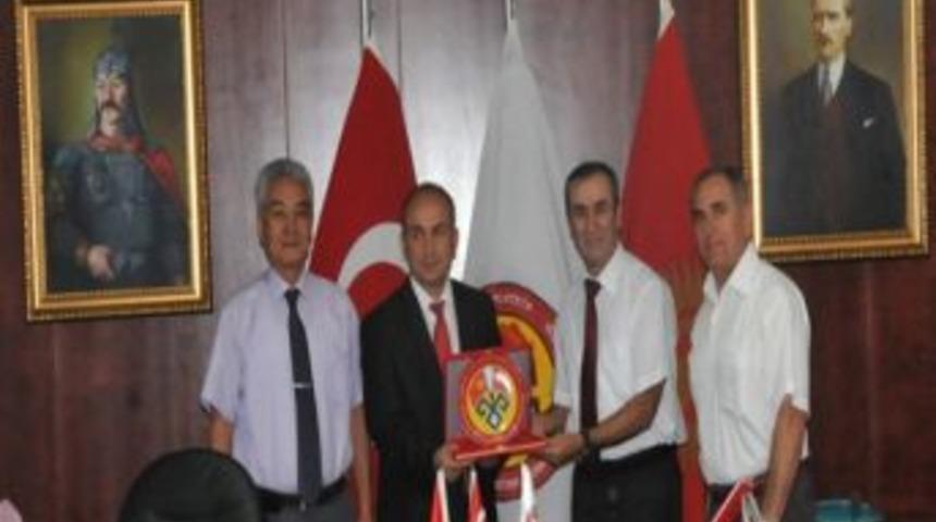 Amasya İle Manas &Uuml;niversiteleri Arasında Mevlana Değişim Programı Anlaşması