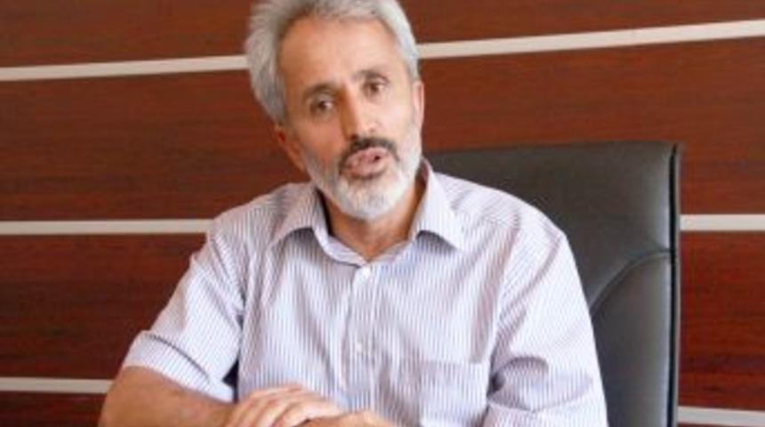 D&uuml;nya 2 Dili Konuşurken Biz Birini Dahi &Ouml;ğretmekte Zorlanıyoruz