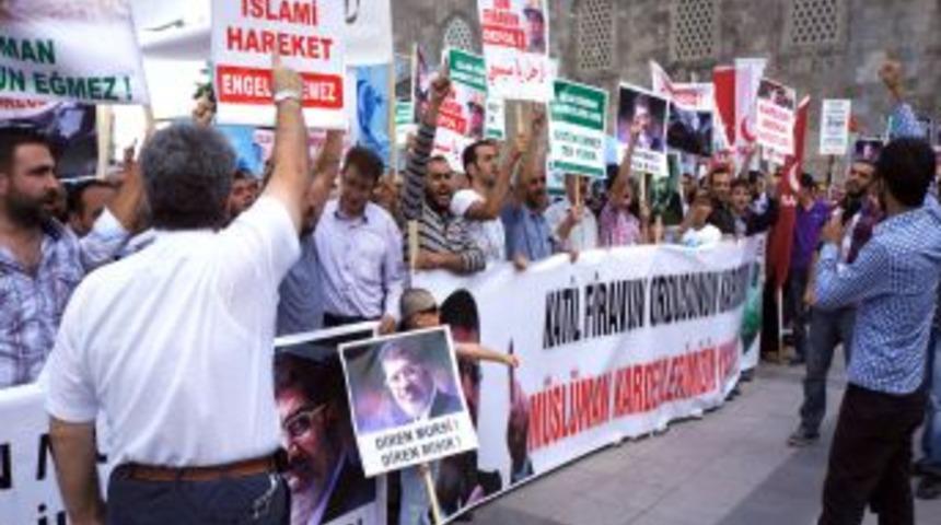 Erzurum'da Suriye Ve Mısır'daki Katliamlar Protesto Edildi